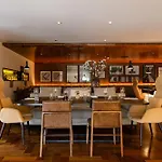 Nomaa Hotel